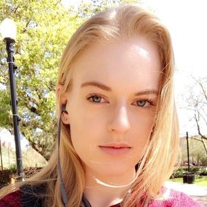 Meet your Posher, Lyn